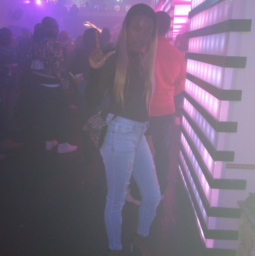 Meet your Posher, Razjae